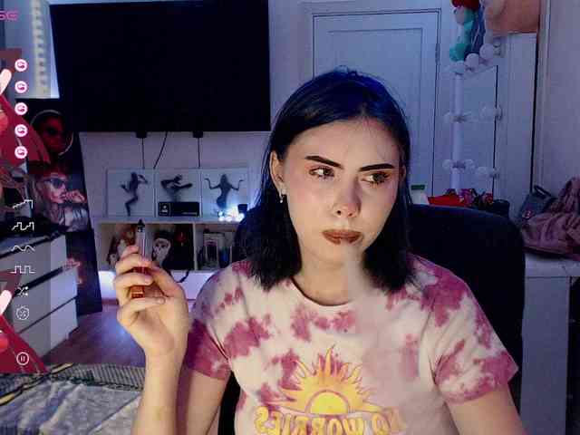 lolabunyyyy webcam