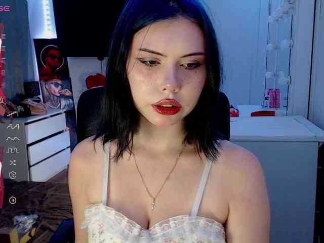lolabunyyyy webcam