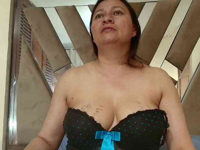 lilith-torres webcam