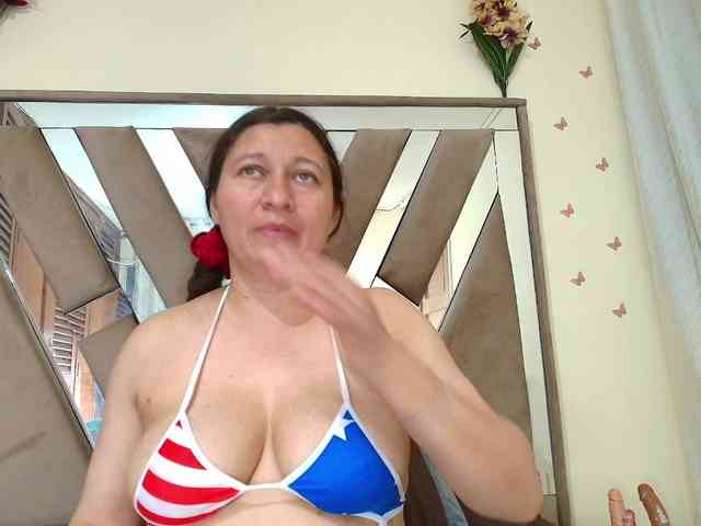 lilith-torres webcam