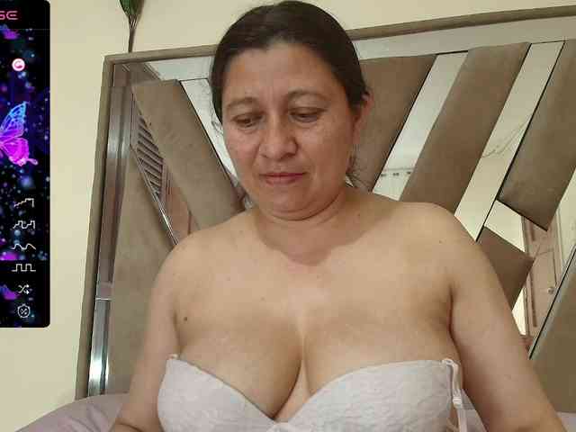 lilith-torres webcam