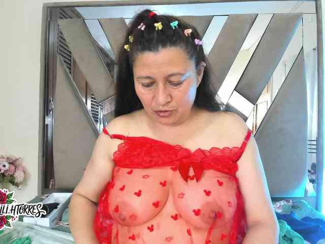 lilith-torres Live Webcam on BongaCams