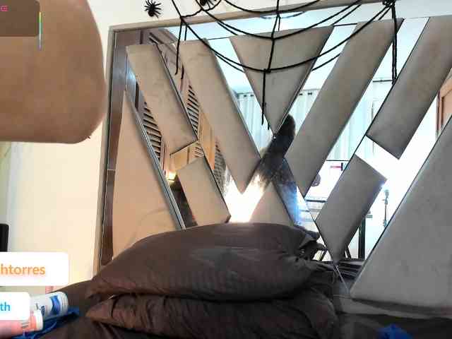 lilith-torres webcam