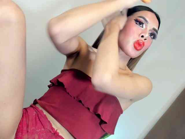 ursassytiffany Live Webcam on BongaCams