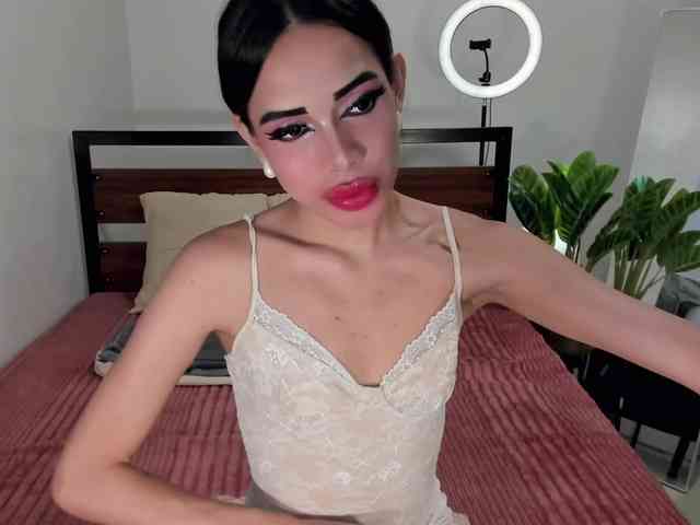 ursassytiffany Live Webcam on BongaCams