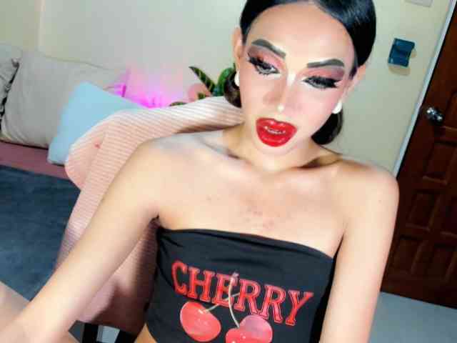 ursassytiffany Live Webcam on BongaCams