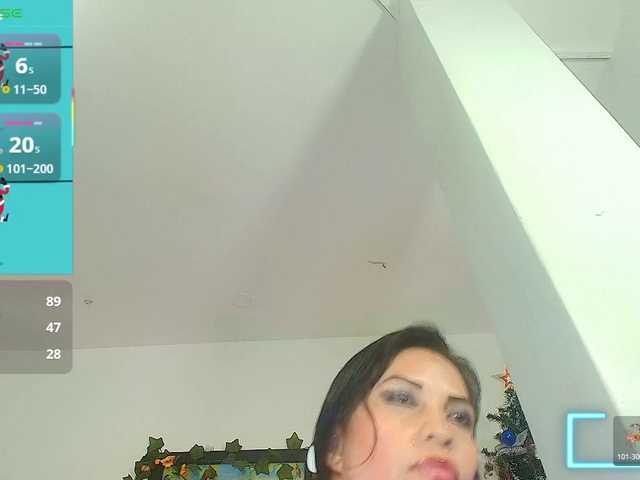 Naatashaa's BongaCams show and profile