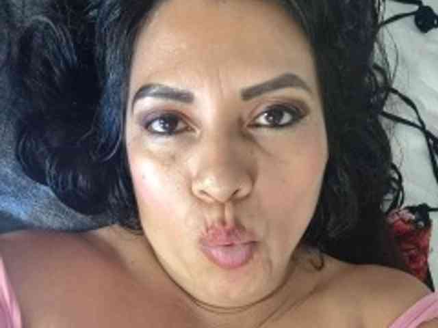 Naatashaa webcam