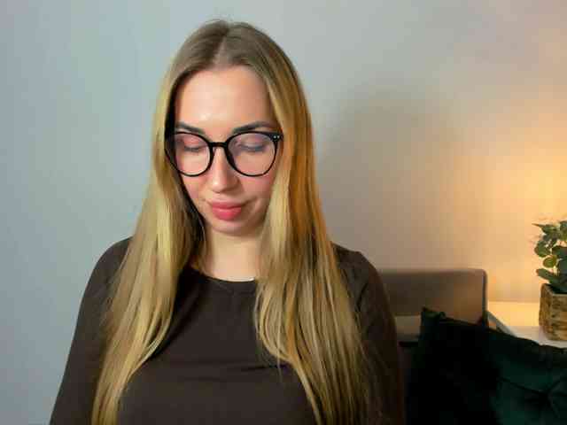 AriaBeauty AriaBeauty