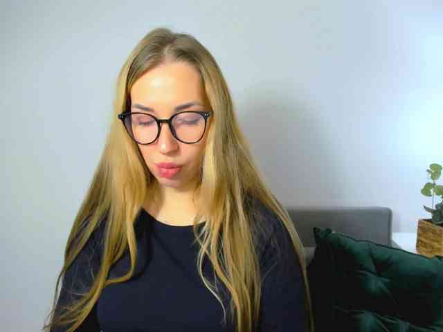 AriaBeauty Live Webcam on BongaCams