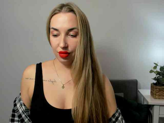AriaBeauty webcam