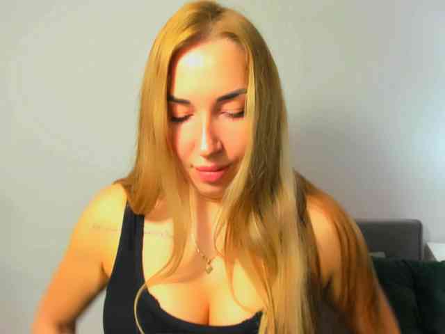AriaBeauty webcam