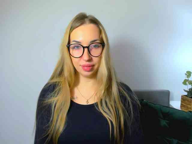 AriaBeauty Live Webcam on BongaCams