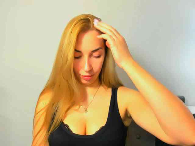 AriaBeauty webcam