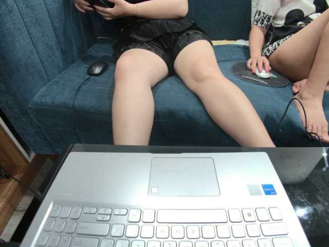 --Luna--'s BongaCams show and profile