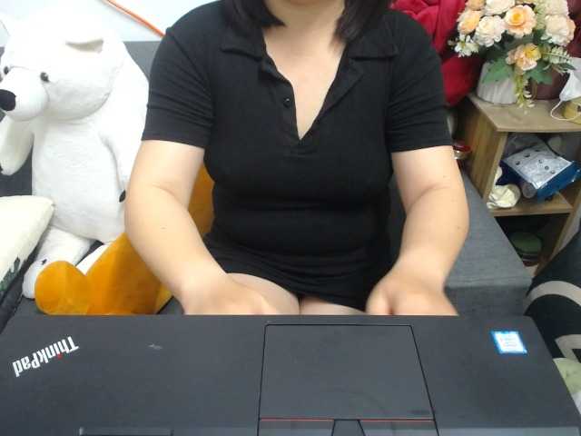 --Luna--'s BongaCams show and profile