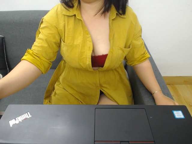 --Luna--'s BongaCams show and profile