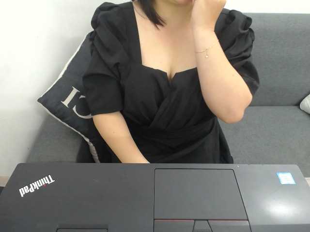 --Luna--'s BongaCams show and profile