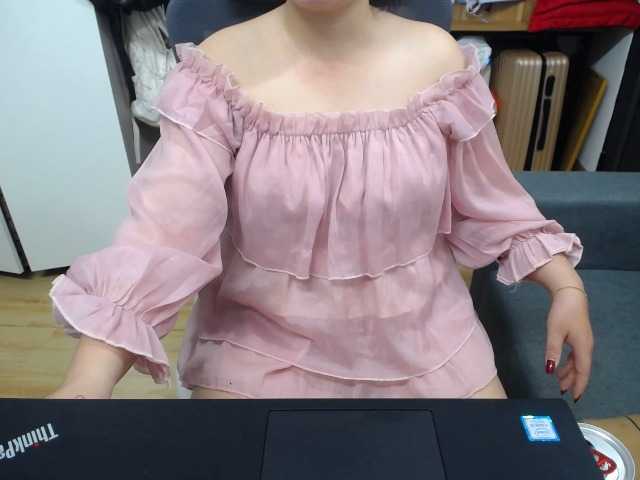 --Luna--'s BongaCams show and profile