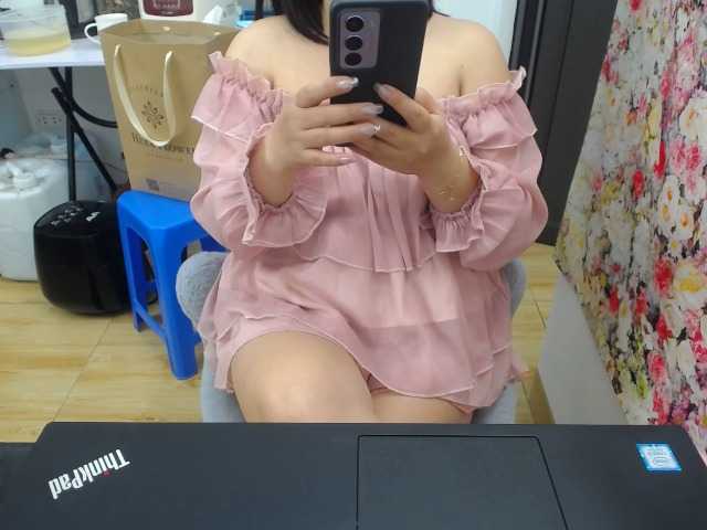 --Luna-- from BongaCams is Freechat