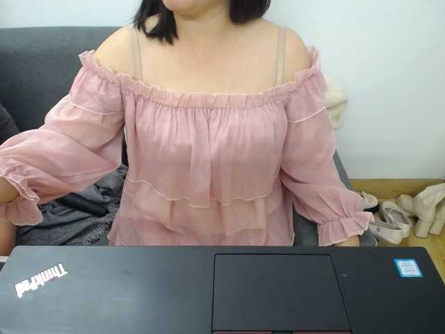 --Luna--'s BongaCams show and profile