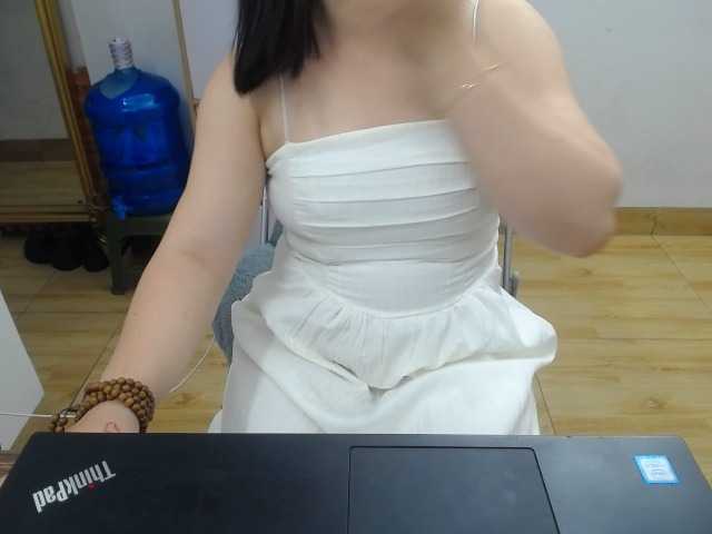 --Luna--'s BongaCams show and profile