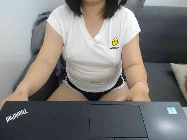--Luna-- Live Webcam on BongaCams