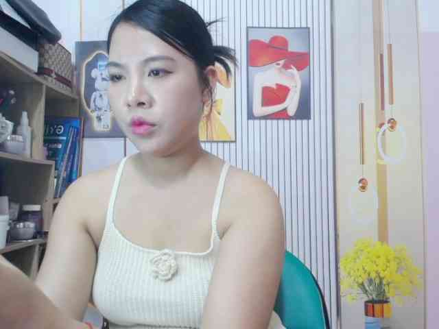 --Luna-- webcam