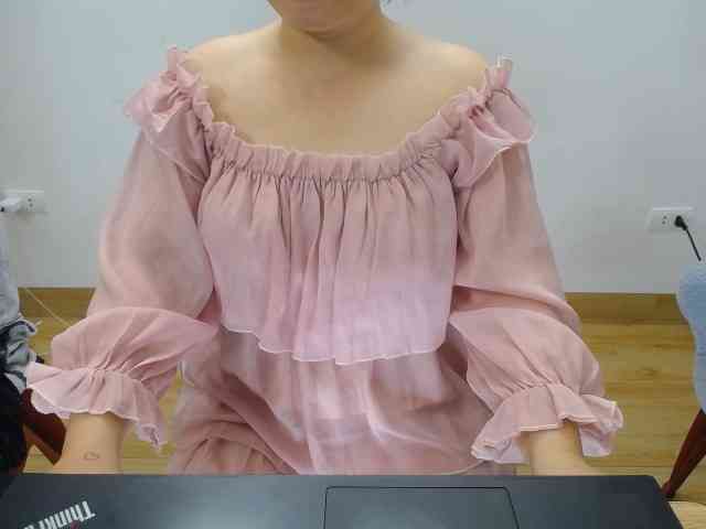 upskirt camera --Luna--