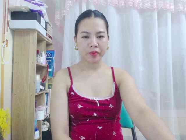 --Luna-- webcam