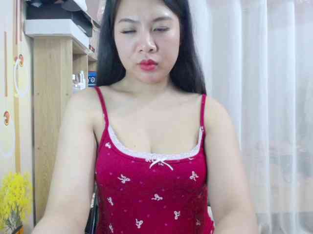 --Luna-- webcam