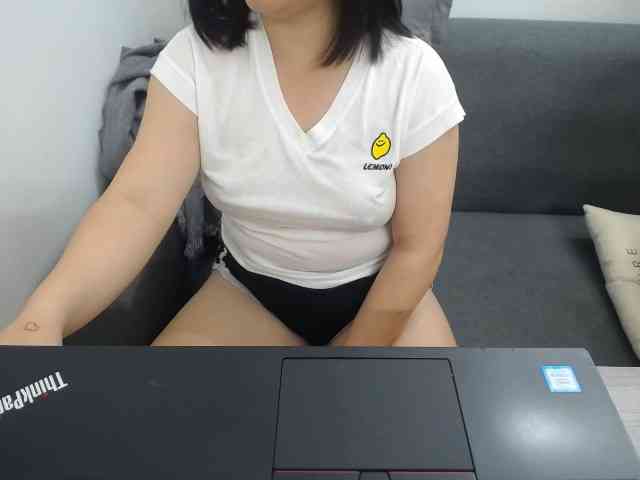 --Luna-- Live Webcam on BongaCams