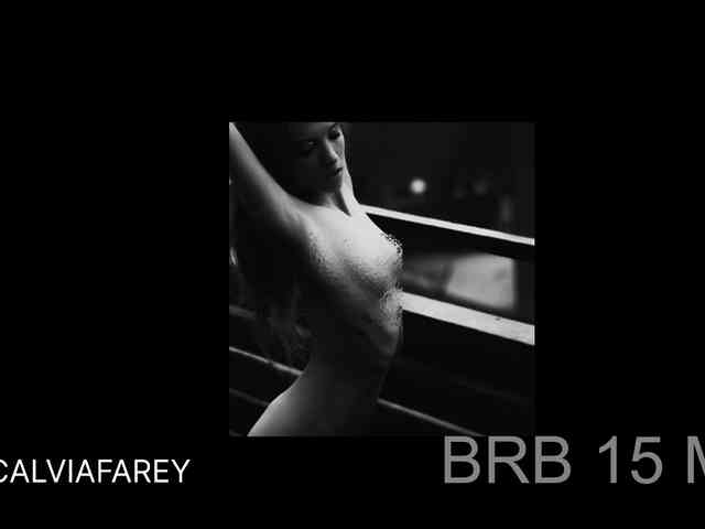 calviafarey webcam