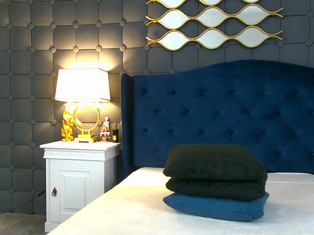 LeyaCass's BongaCams show and profile