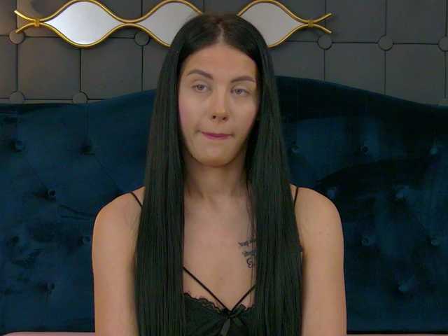 LeyaCass's BongaCams show and profile