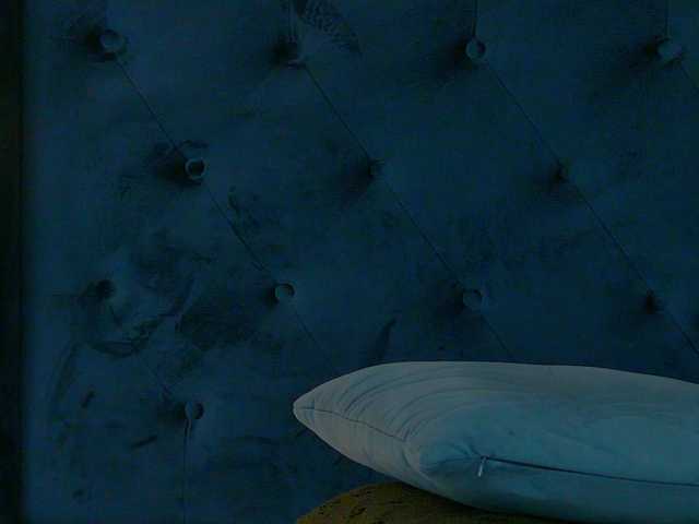 LeyaCass's BongaCams show and profile