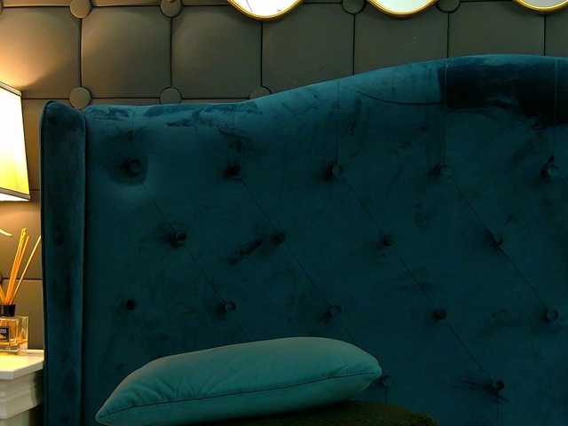 LeyaCass's BongaCams show and profile