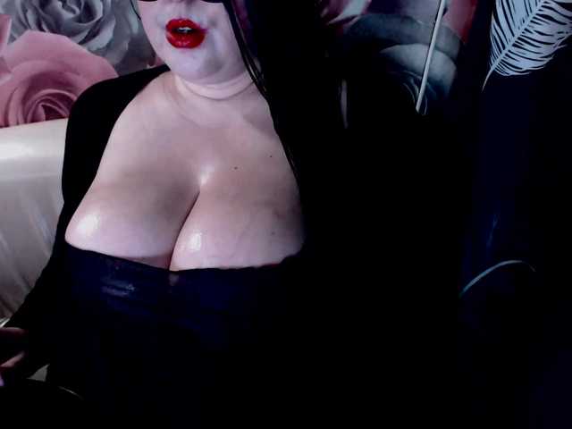 ViktoryDimond — cumming dildo exclusive only to me! Do you want to watch him cum on my chest and face? 