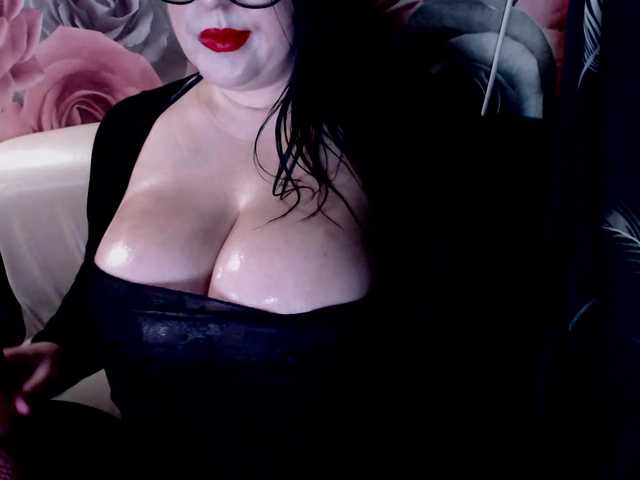 ViktoryDimond from BongaCams is Freechat