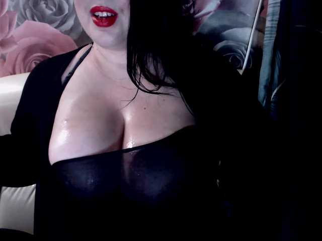 ViktoryDimond's BongaCams show and profile