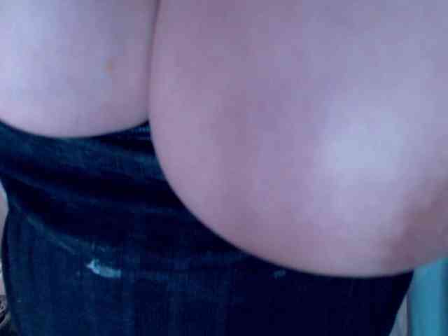 ViktoryDimond webcam