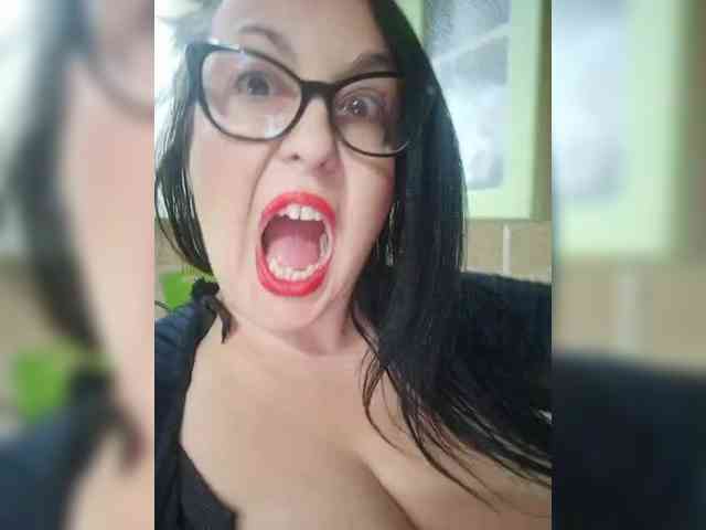 ViktoryDimond Live Webcam on BongaCams