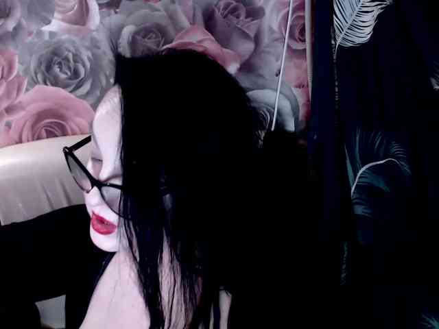 ViktoryDimond webcam