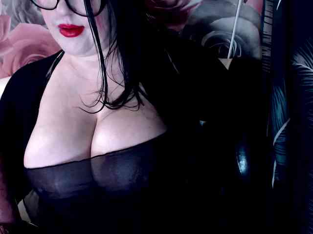 ViktoryDimond webcam