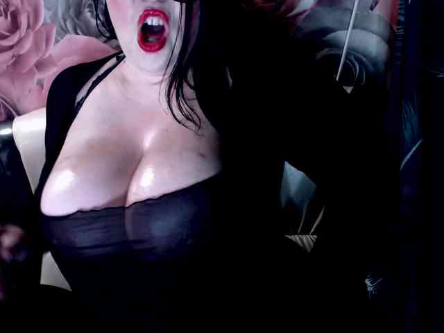 ViktoryDimond webcam