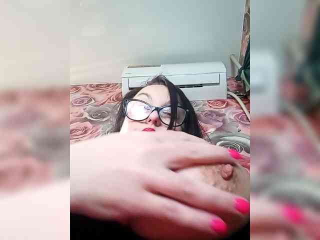 ViktoryDimond webcam