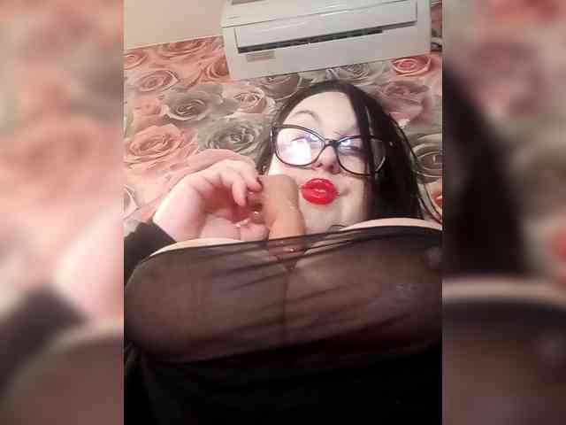 ViktoryDimond webcam