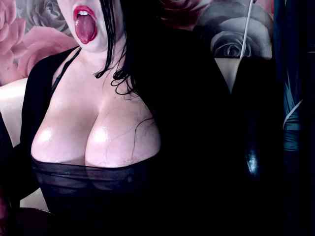 ViktoryDimond webcam