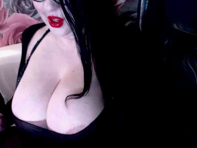 ViktoryDimond webcam