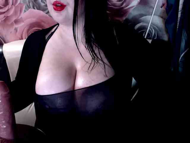 ViktoryDimond webcam